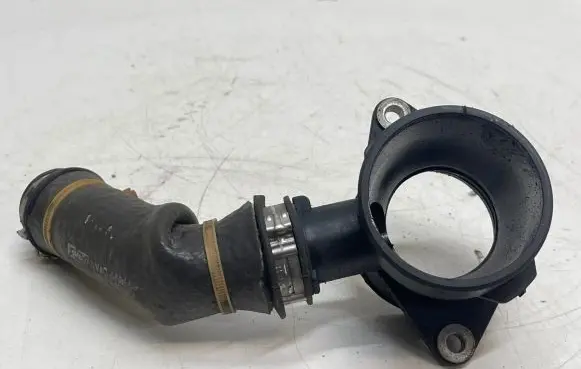 Breather/breather pipe/hose