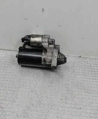 Renault Megane III Starter motor 233001073R 0001136008