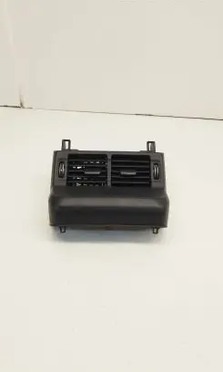 Rear air vent grill