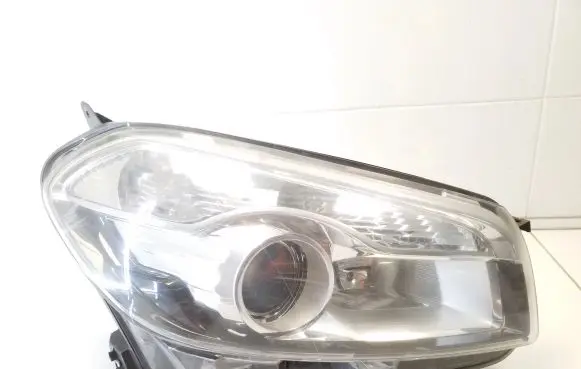 Nissan Qashqai Headlight/headlamp 26010BR60B 5DV00961000