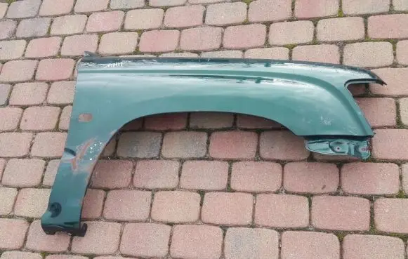 Toyota Hilux (N140, N150, N160, N170) Fender