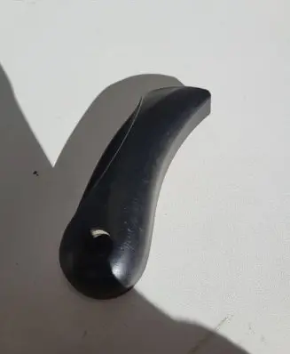 BMW 5 E60 E61 Engine bonnet (hood) release handle 51437008933