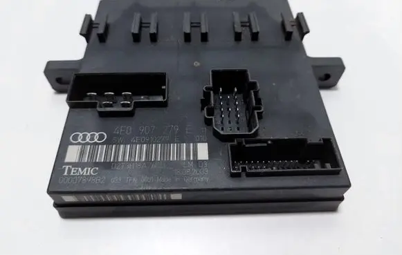 Audi A8 S8 D3 4E Comfort/convenience module 4E0907279E