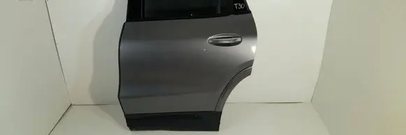 Mercedes-Benz GLA H247 Rear door 00000088