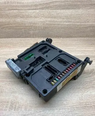 Volkswagen Sharan Fuse module 7M0962258H S108145100G 7M0971882A