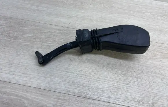 Porsche Cayenne (92A) Front door check strap stopper 7P0837267A 95853317901 95853317902