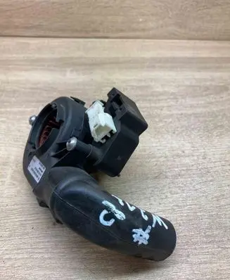Mercedes-Benz E W212 Engine control unit/module fan A2128300008 A2128321345