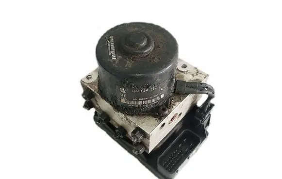 Volkswagen Golf IV ABS Pump 1J0907379G