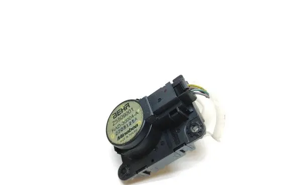 Citroen DS5 Air flap motor/actuator Z5509001 2208125A