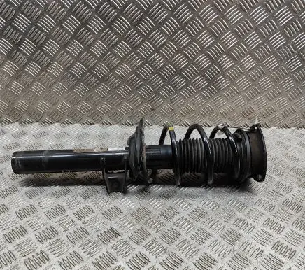 Volkswagen Tiguan Front shock absorber/damper 5QF412022BL 5Q0412331E