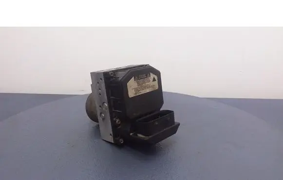 Toyota Avensis Verso ABS Pump 44540-05040