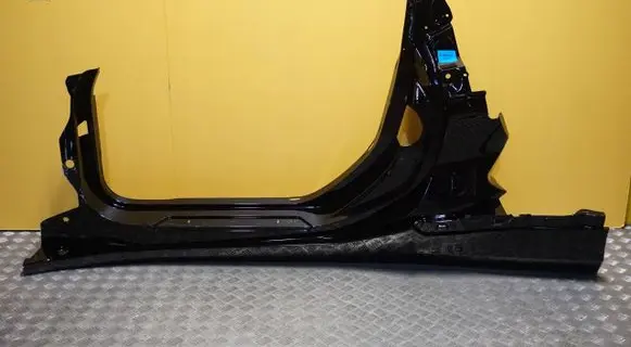 Chevrolet Corvette C8 Side skirt front trim 85616812 3015