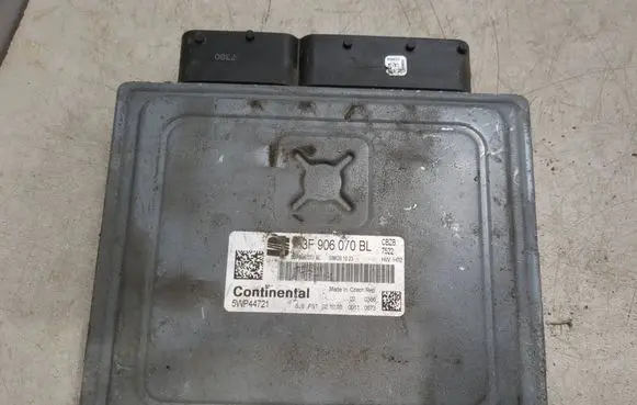 Seat Ibiza IV (6J,6P) Engine control unit/module 5WP44721 03L906070BL