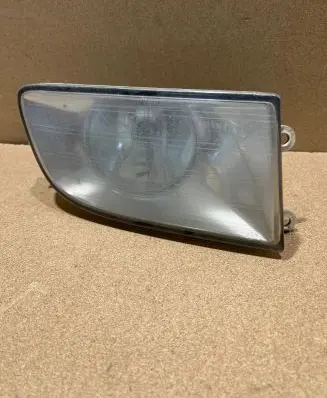 Skoda Octavia Mk2 (1Z) Front fog light 1Z0941700 1Z0941702