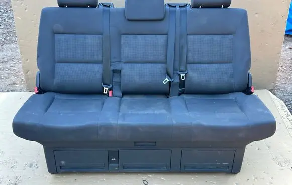 Volkswagen Multivan T5 Second row seats KANAPAMULTIT5