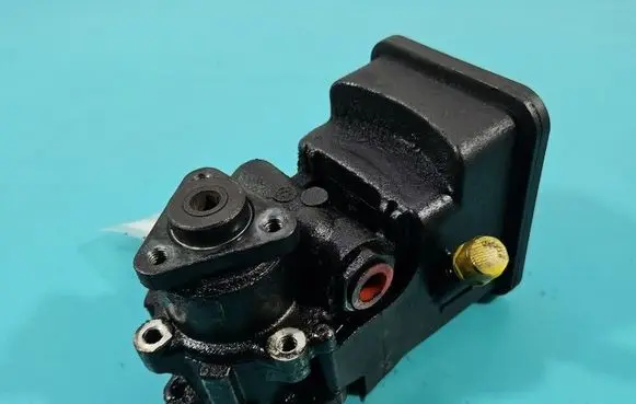 BMW 5 E39 Power steering pump 7691974 IMPRK1522504