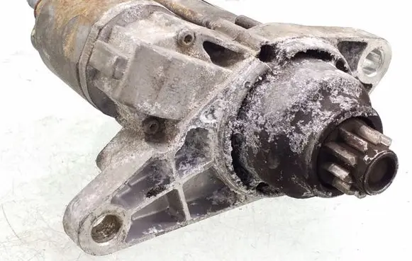 Seat Ibiza IV (6J,6P) Starter motor 02T911023S