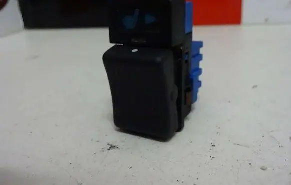 Volvo 850 Seat heating switch 3545790