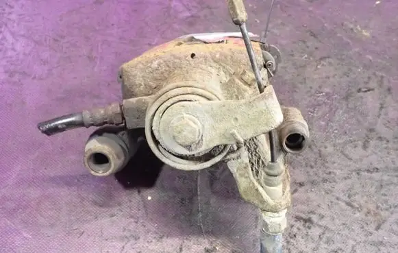 Renault Laguna I Rear brake caliper