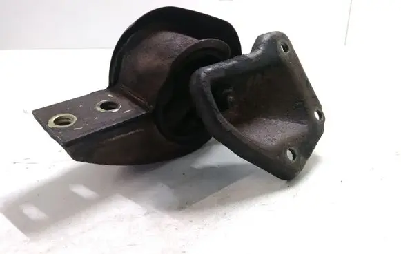 Smart ForTwo I Engine mount bracket 742747