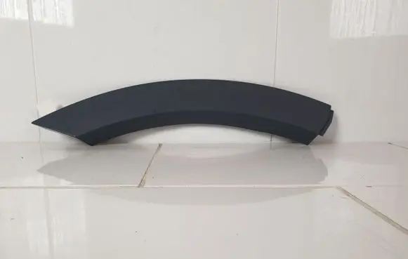 Audi Q8 Rear arch trim 4M8854828