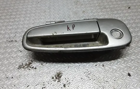 Toyota RAV 4 (XA10) Front door exterior handle