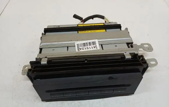 Mercedes-Benz R W251 CD/DVD changer