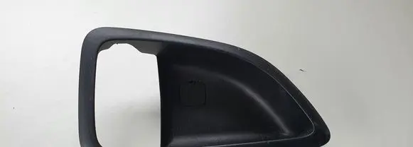 Hyundai ix35 Front door interior handle trim 