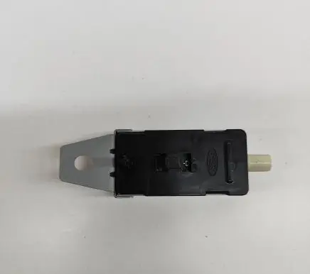 Ford Puma Aerial antenna amplifier LCPT18C847CC