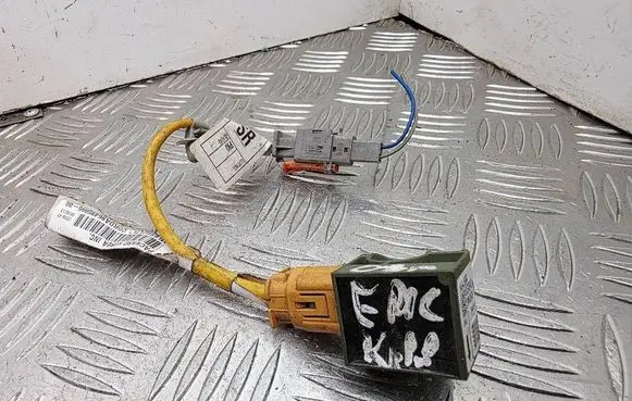 Chevrolet Epica Airbag deployment crash/impact sensor 96641828