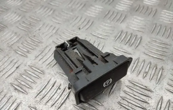 Mercedes-Benz Vito Viano W447 Hand brake release handle A4474270120