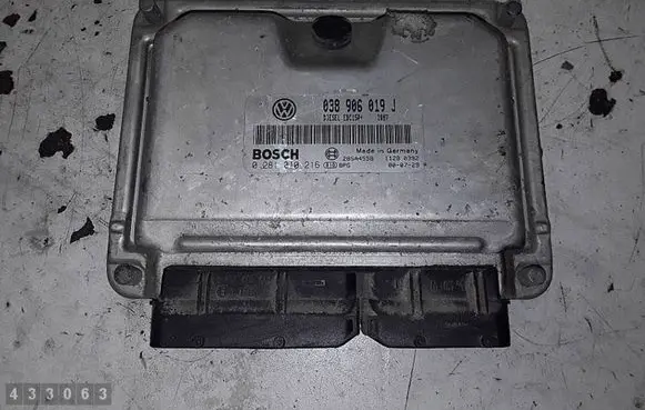 Volkswagen Sharan Engine control unit/module 038906019J 0281010216 28SA4558