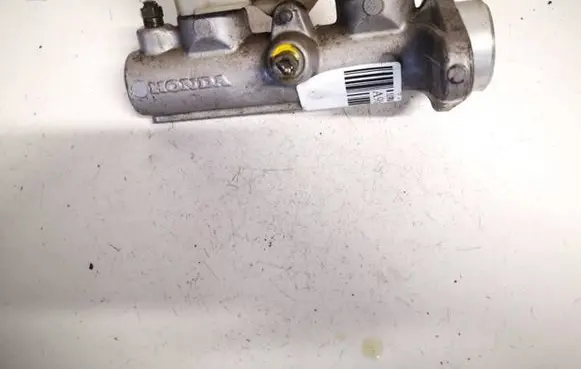Honda CR-V Master brake cylinder