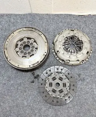 Volvo XC60 Clutch set kit 124040310 324042410 415071910