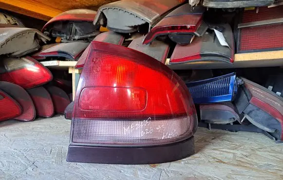 Mazda 626 Rear/tail lights 0431392R 0431392
