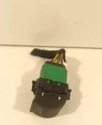 Ford Focus Electric window control switch Am5t14529bb