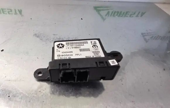 Jeep Compass Parking PDC control unit/module 52112400AA 810053T