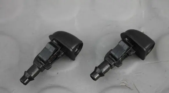 MG HS Windshield washer spray nozzle DYSZEPRZODHSII