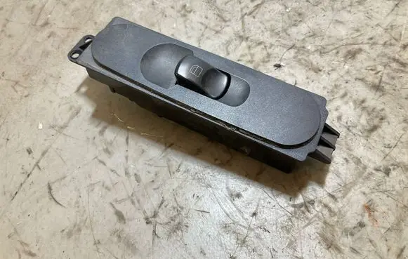 Mercedes-Benz Sprinter W906 Electric window control switch A9065451913 2868017 Q04ZGS002
