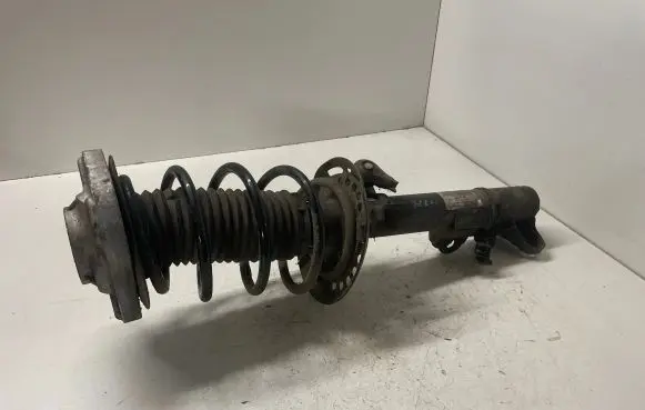 Mercedes-Benz E W212 Front shock absorber with coil spring A2123208738