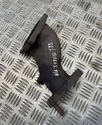 KIA Sorento Exhaust manifold 4A101
