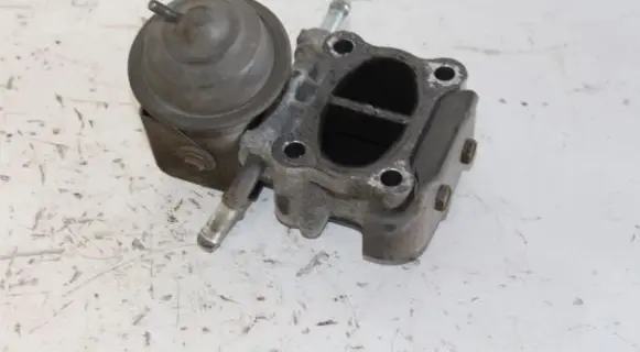 Honda CR-V EGR valve