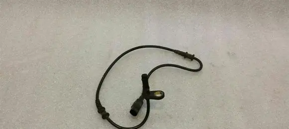 Mercedes-Benz CLS AMG C219 ABS brake wheel speed sensor A2115402317
