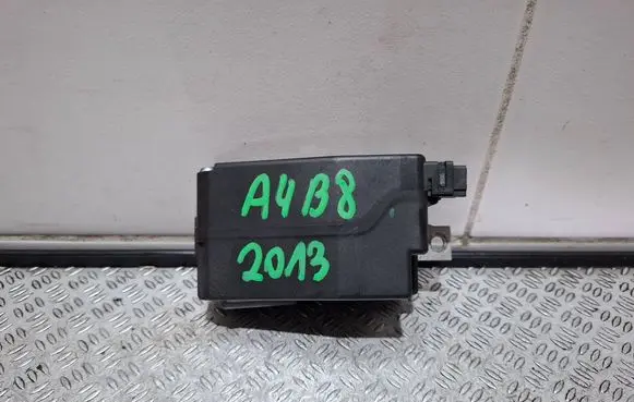 Audi A4 S4 B8 8K Steering wheel lock 8K0905852E