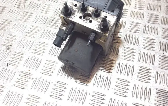 Toyota Avensis T250 ABS Pump 4454005033 065225319