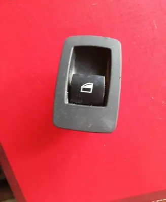 BMW 1 E81 E87 Electric window control switch 6945874