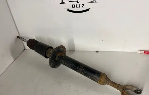 Audi A6 S6 C6 4F Front shock absorber/damper 4F0413031 6783744