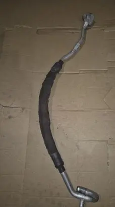 Porsche Macan (95B) Air conditioning (A/C) pipe/hose 95B816743D