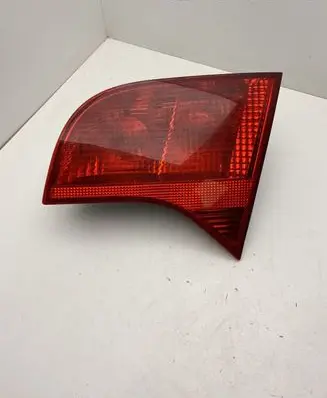 Audi A4 S4 B7 8E 8H Tailgate rear/tail lights 8E9945094