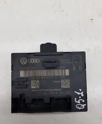 Audi Q5 SQ5 Door control unit/module 8K0959795C
